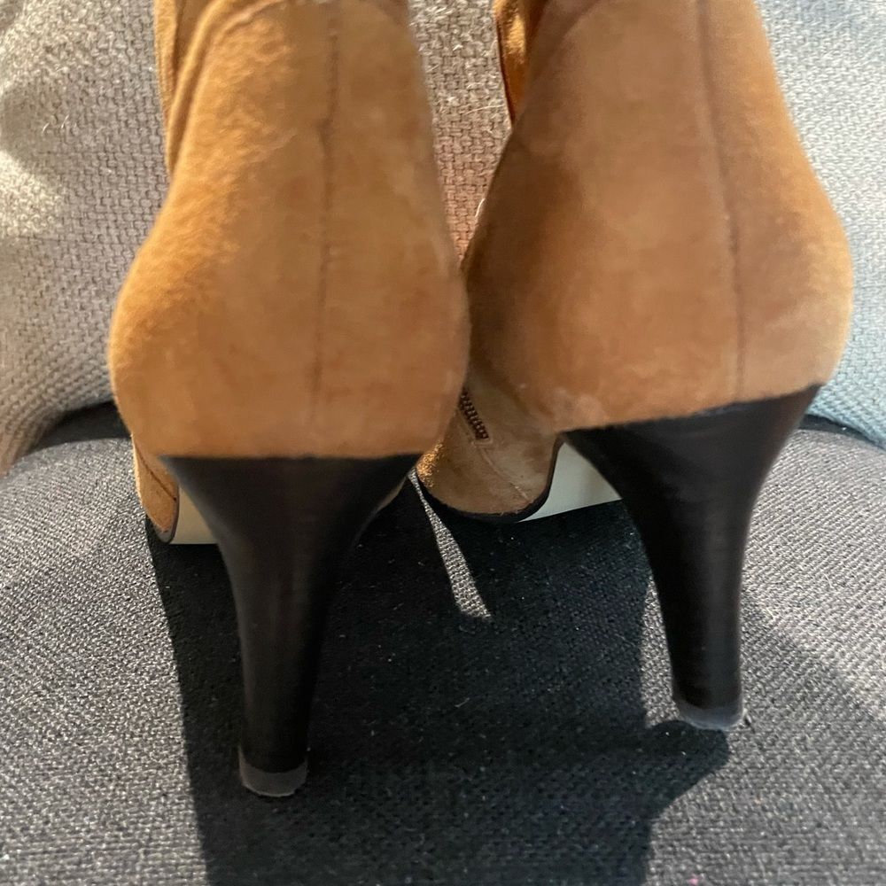 CHICOS SUEDE BOOTS - Picture 3 of 7